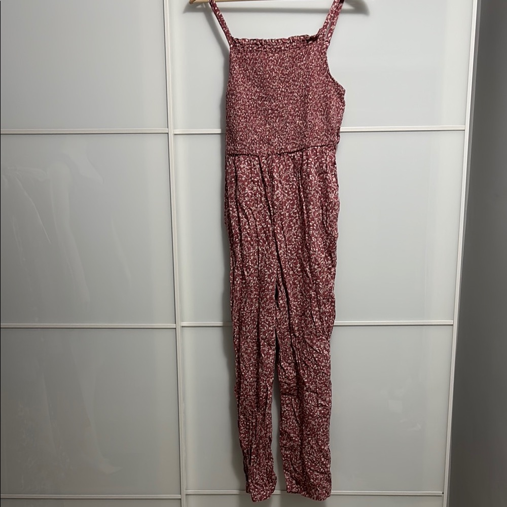Pink Wide-Leg Jumpsuit with Spaghetti Straps and Elastic Waist